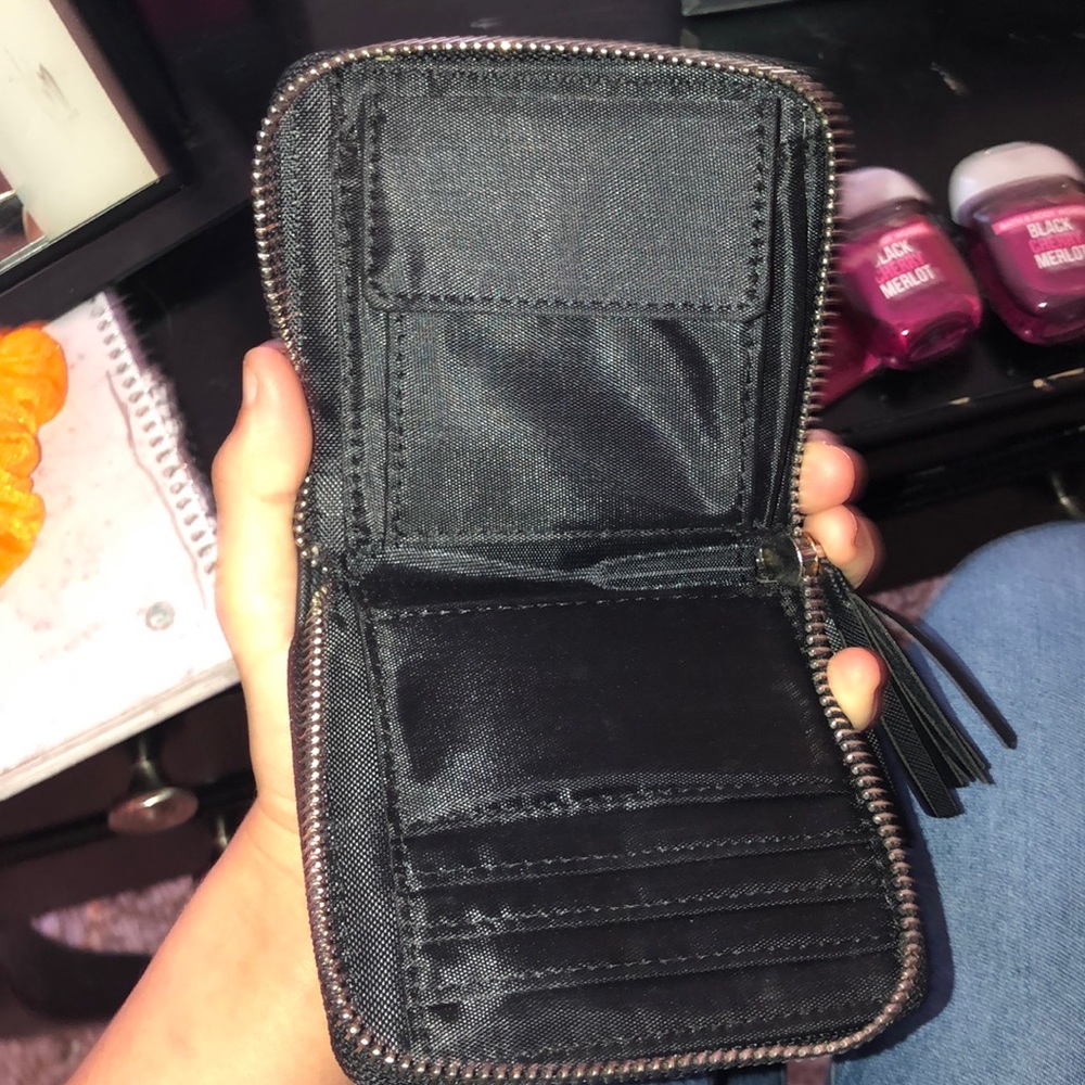 Wallet - Picture 2 of 3